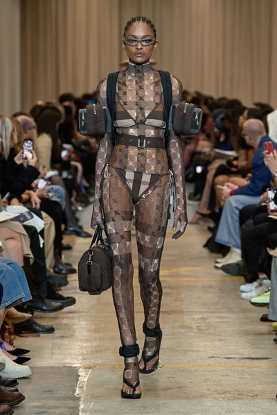 Look 51